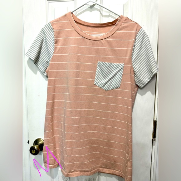 Tops - No tears or stains